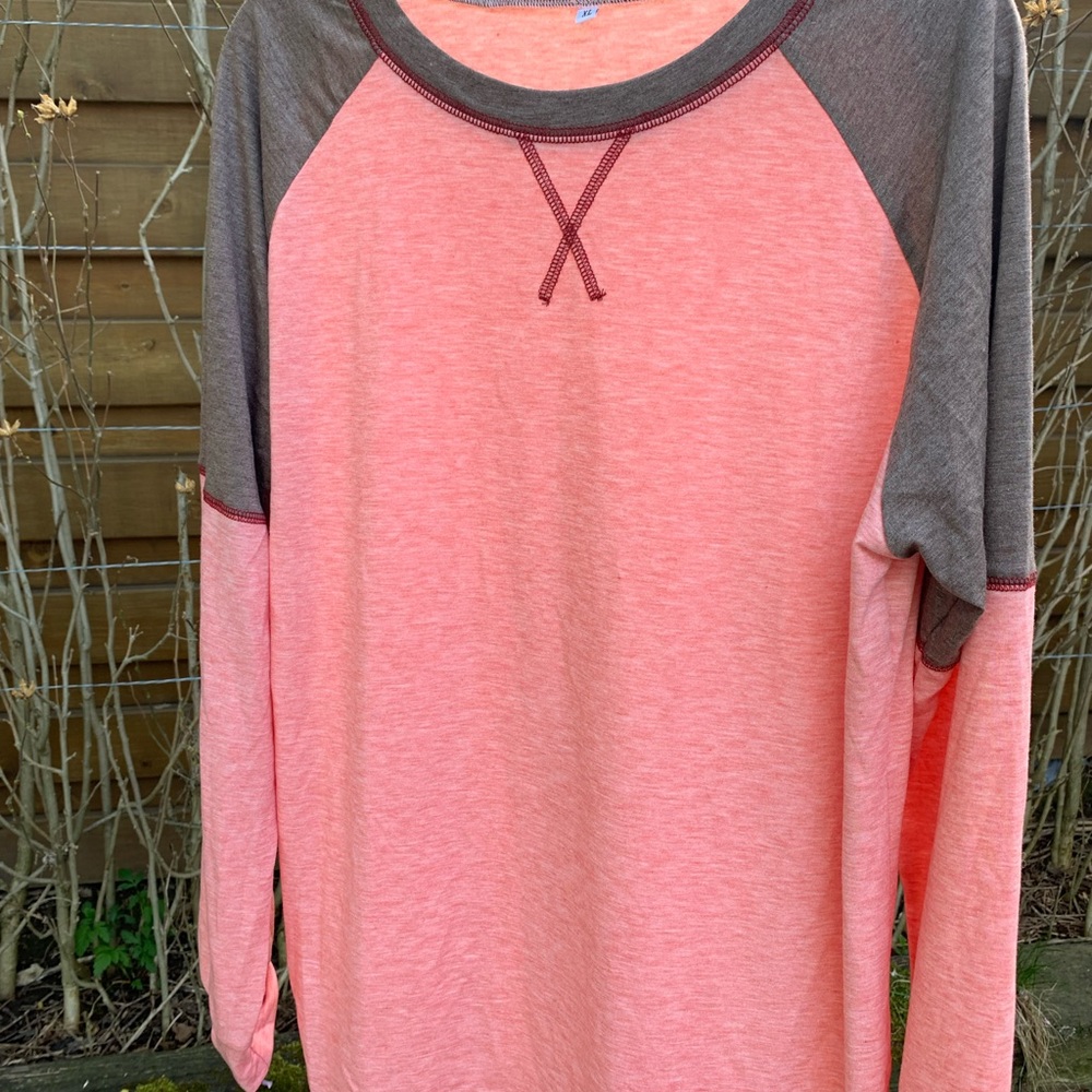 osazic Women's Casual Long Sleeve Tunic Tops Crew